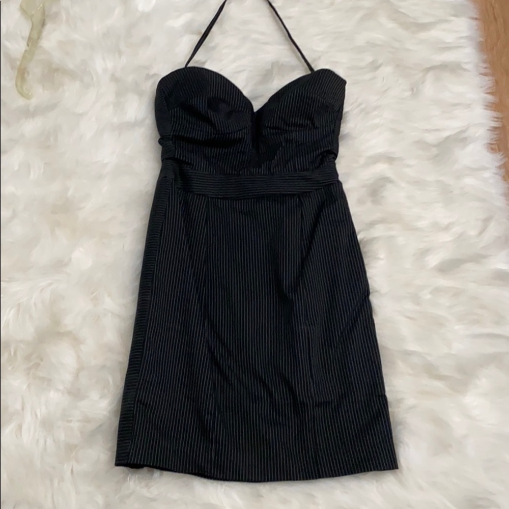 Strapless dress with choice of straps attached